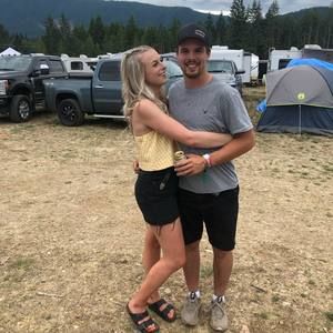 Meet your Posher, Jenna